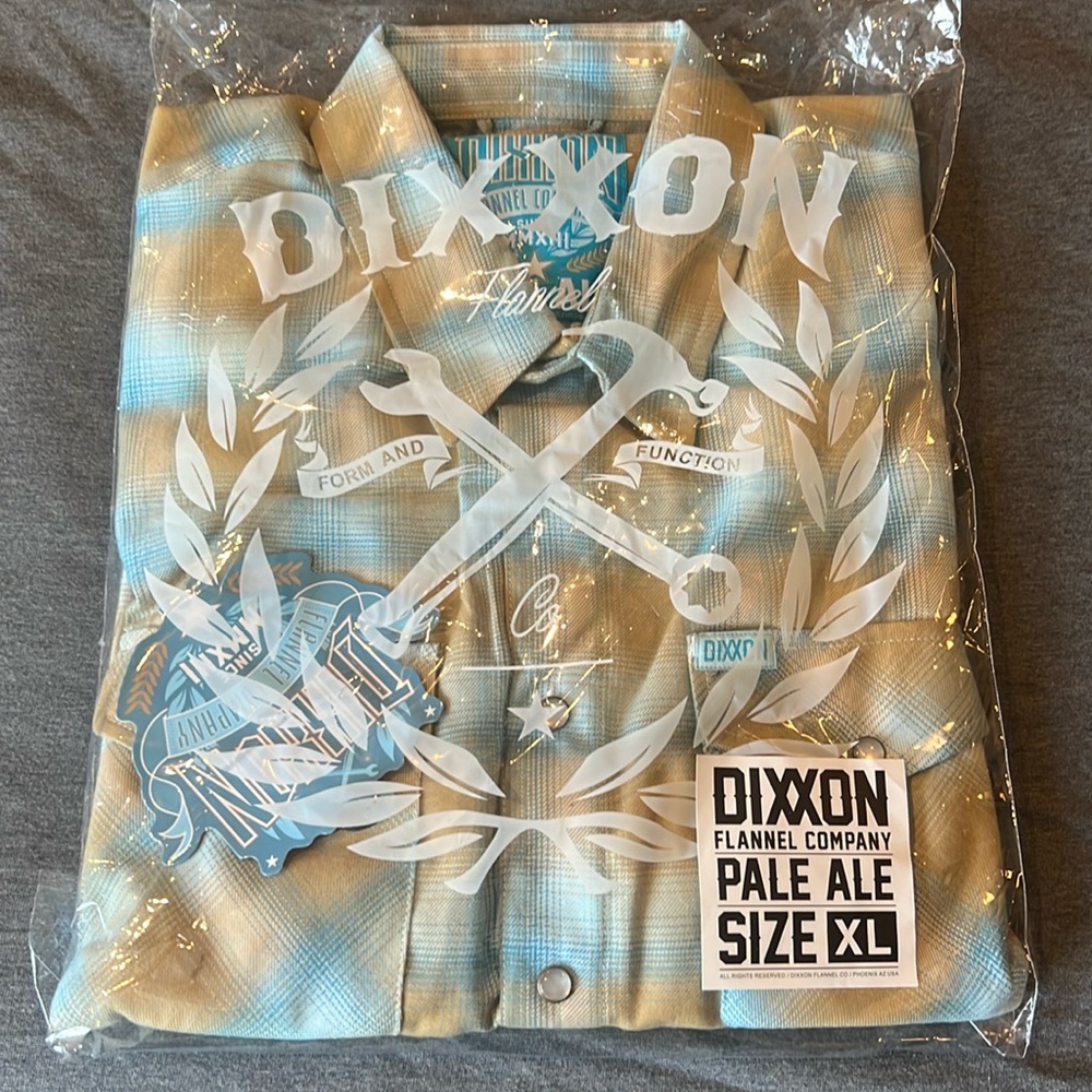 DIXXON Pale Ale Flannel Long Sleeve Button Down Shirt Men's Size XL NWT Blue Tan